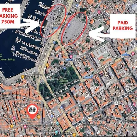 Open Space With Air Conditioning And Patio Privato Apartment *