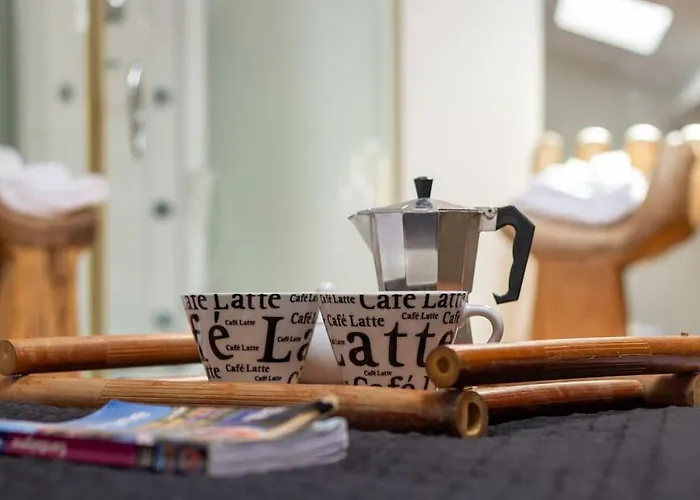 Open Space With Air Conditioning And Patio Privato Apartamento Alghero