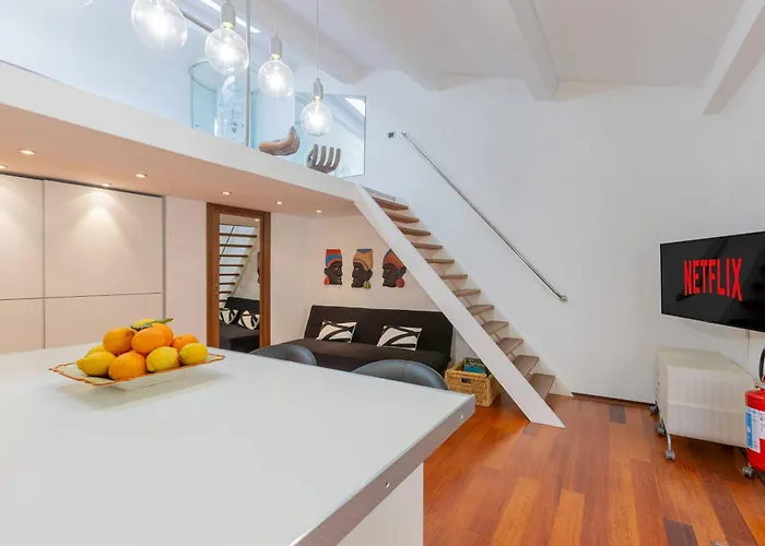 Appartamento Open Space With Air Conditioning And Patio Privato