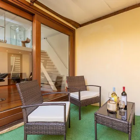 Open Space With Air Conditioning And Patio Privato * אלגהרו