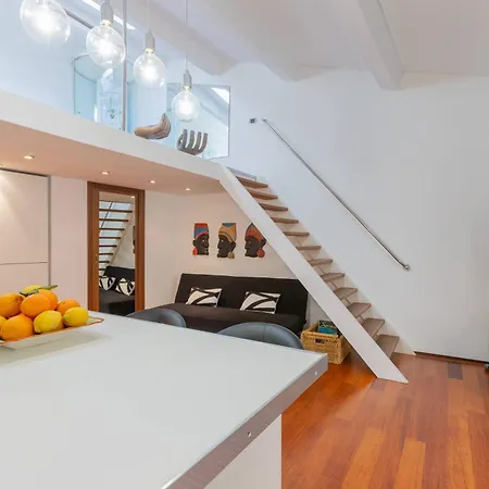 דירה Open Space With Air Conditioning And Patio Privato